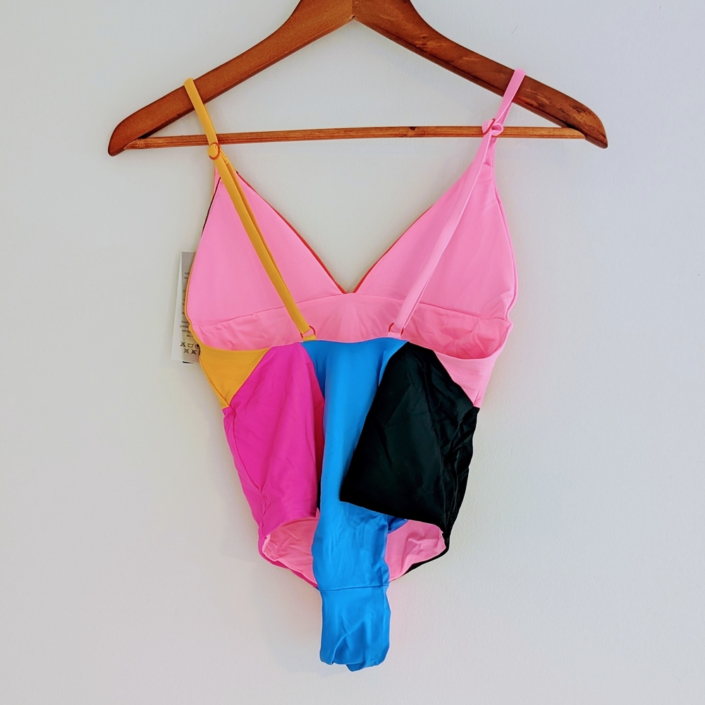 Colorblock One-Piece Swimsuit - Picture 3 of 8